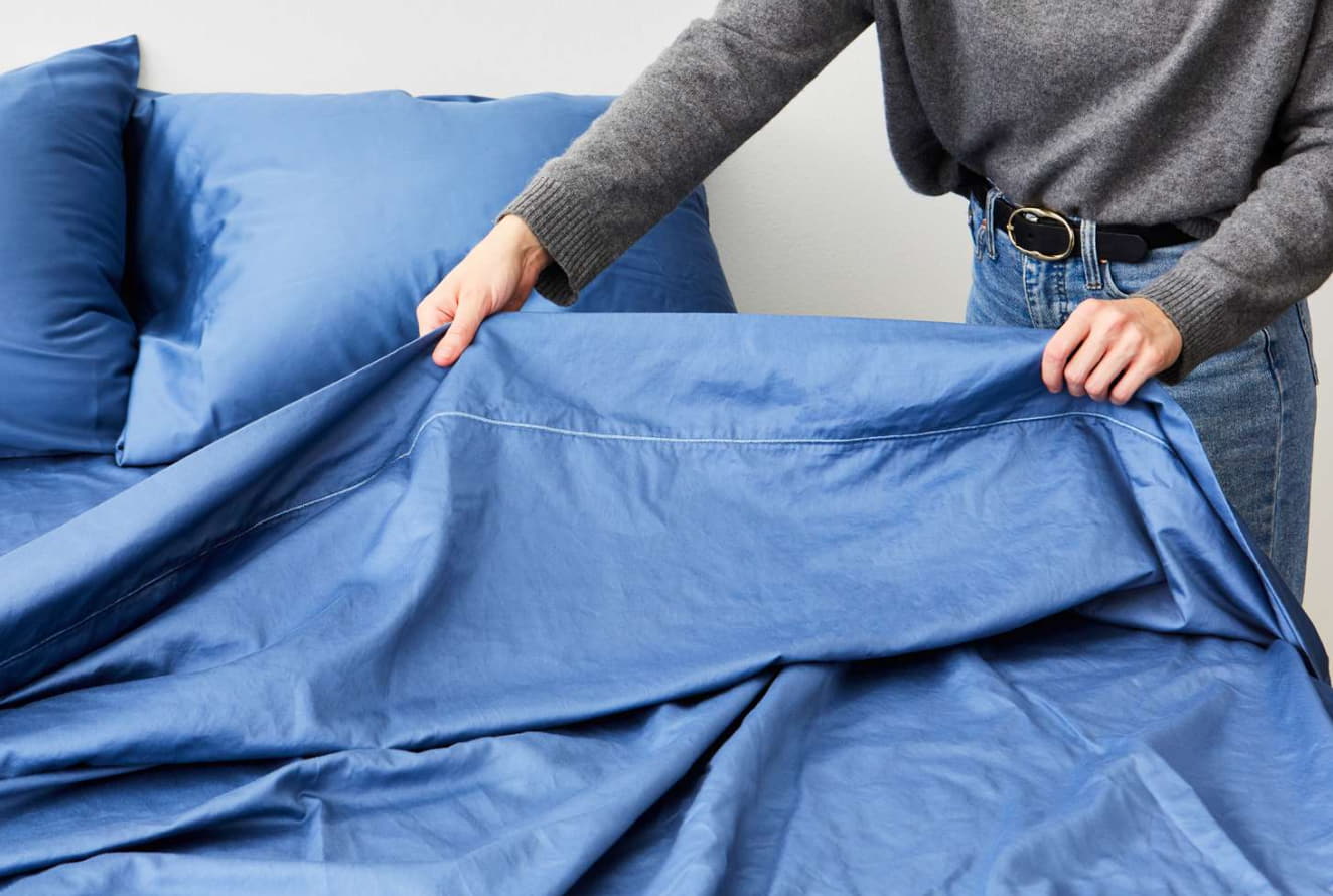 Tips For Keeping Hotel-Like Bed Sheets In Calgary Homes