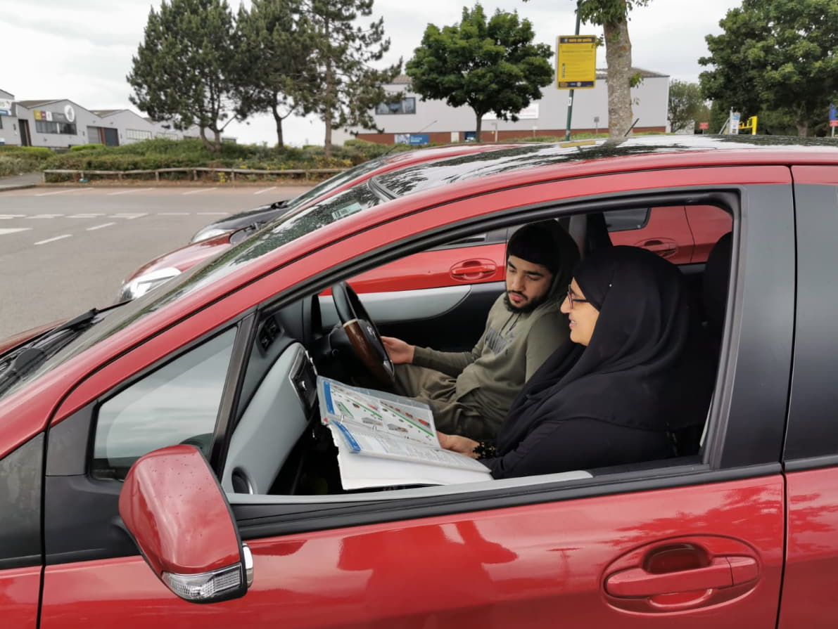 The Ultimate Guide to Find The Best Driving School in Sunshine Coast