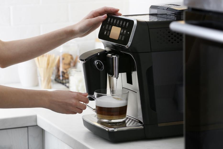 During a Saeco Coffee Machine Sale, How to Spot the Best Deals