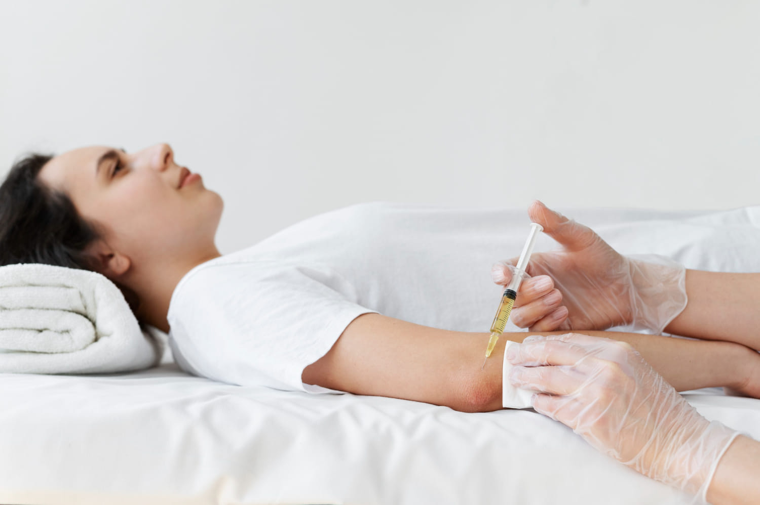 How IV Vitamin Therapy Helps People with Nutrient Deficiencies